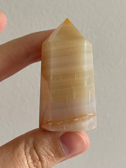 Imperfect Banded Agate Point M